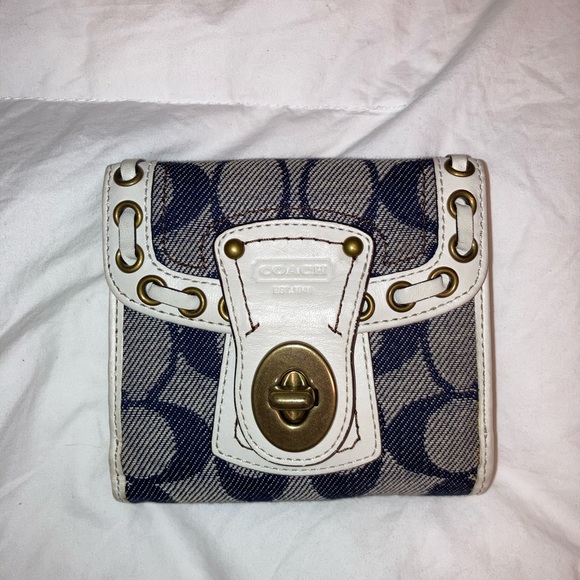 Vintage coach shoulder bag - Picture 9 of 11